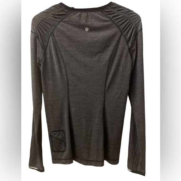EUC Lululemon long Sleeve Running Top- Size 10 - Picture 6 of 8